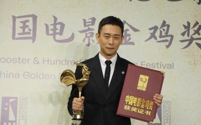 ​演员张译照顾女友10年直到去世（张译初恋昏迷10年）