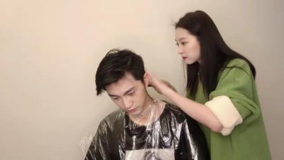 ​杨凯雯穿搭分析（奇闻cp二人世界甜到齁）