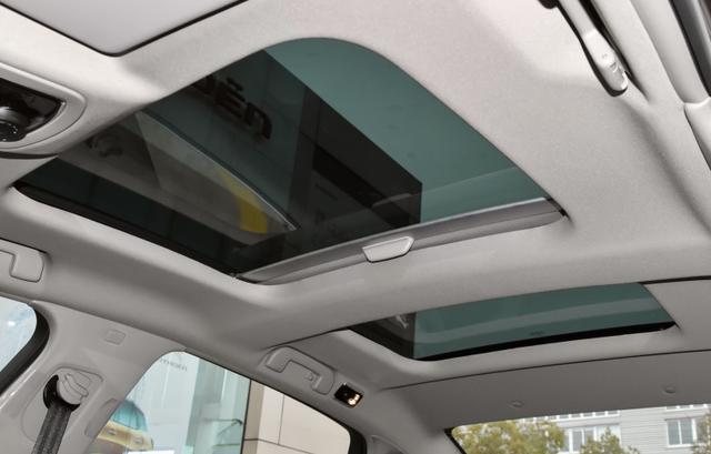 雪铁龙c6优缺点值不值得买（体格堪比C级车月销才209辆）(18)