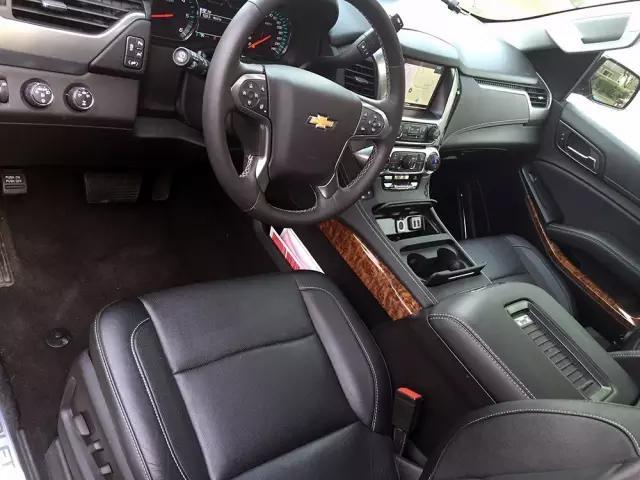 雪佛兰新车型suvtahoe（试驾美国最火的硬派SUV）(9)