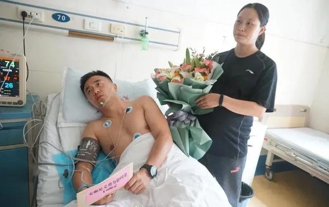 贵州公交坠湖事件最新消息（贵州公交车坠湖事件真相曝光）(8)