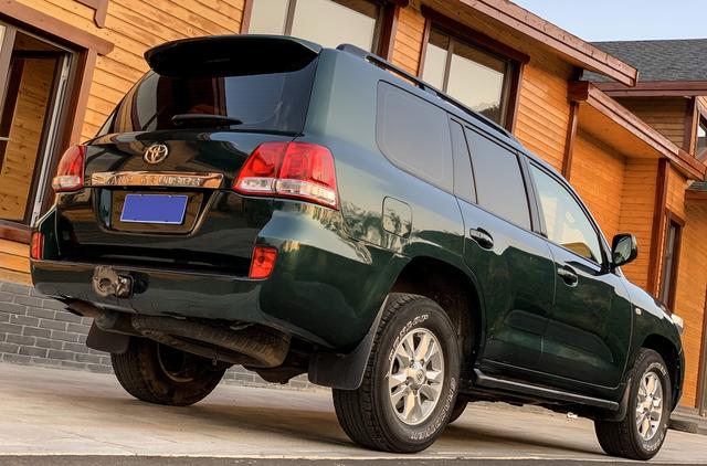 陆巡LC200（玩物未必丧志陆地巡洋舰LC200深度用车报告）(7)