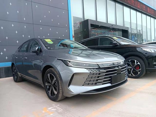 15万左右买什么车（预算15万买车我们精选了这4款）(9)