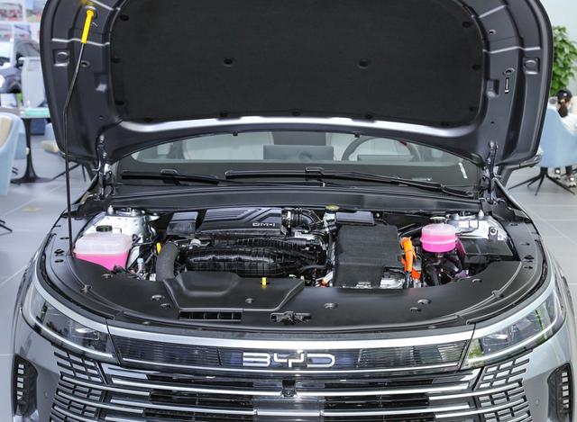 15万左右买什么车（预算15万买车我们精选了这4款）(11)