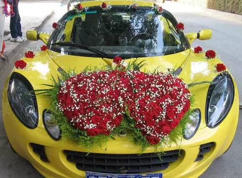 婚车怎么装饰更吉利（婚车要这样装饰才够霸气）(8)