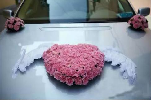 婚车怎么装饰更吉利（婚车要这样装饰才够霸气）(4)