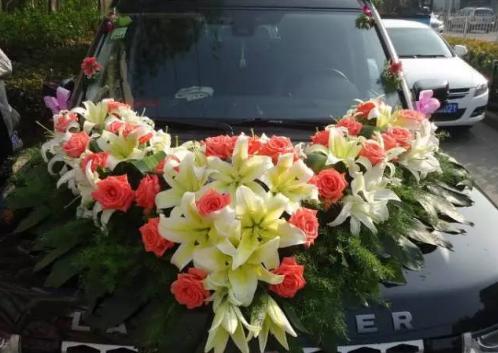 婚车怎么装饰更吉利（婚车要这样装饰才够霸气）(11)