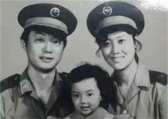 车晓个人资料和王丽云（金角大王车晓彤）(6)