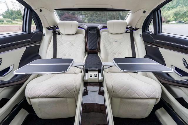 林肯加长版礼宾车曾经的辉煌 加长礼宾车盘点(23)