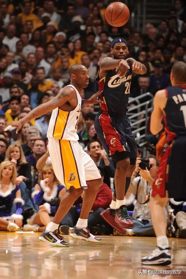 科比的五大经典球鞋（用心之作科比全系列球鞋回顾）(35)