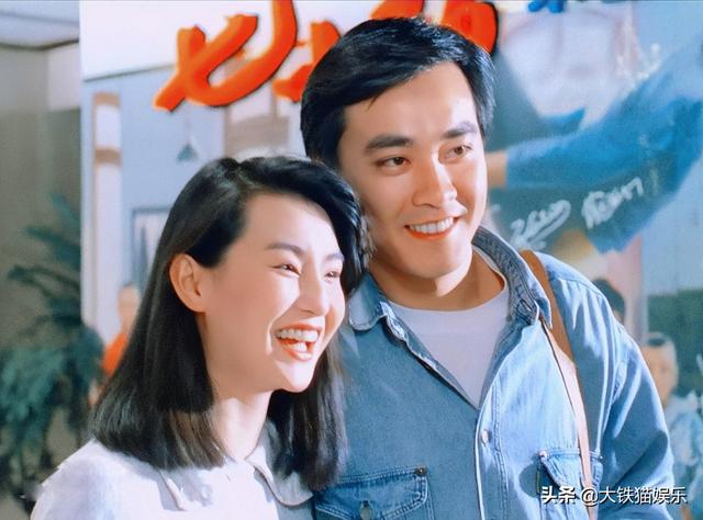 娱乐圈撞脸的七对明星(娱圈这4对亲兄弟差距大)(17)