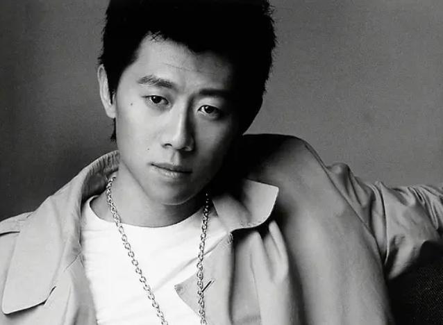 袁泉和夏雨谁的成就高(遭遇两次背叛仍不离不弃)(29)