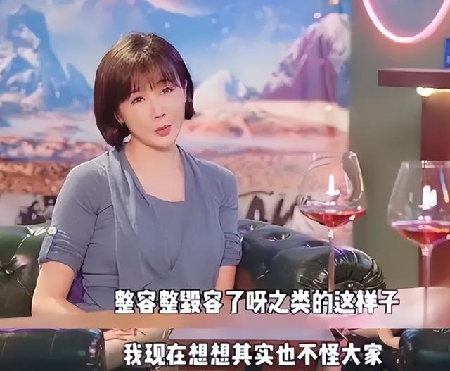 娱乐圈里的十大女明星谁最美(现今却灵气全无)(34)