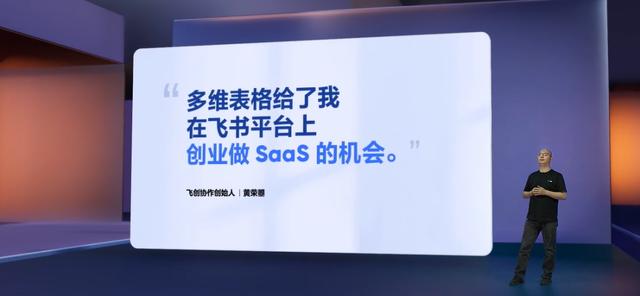 简单的ppt蓝色（浅色背景的PPT太空了）(3)