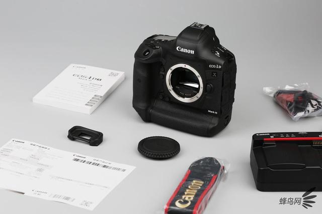 佳能eos1ds mark 3（新一代旗舰单反）(2)