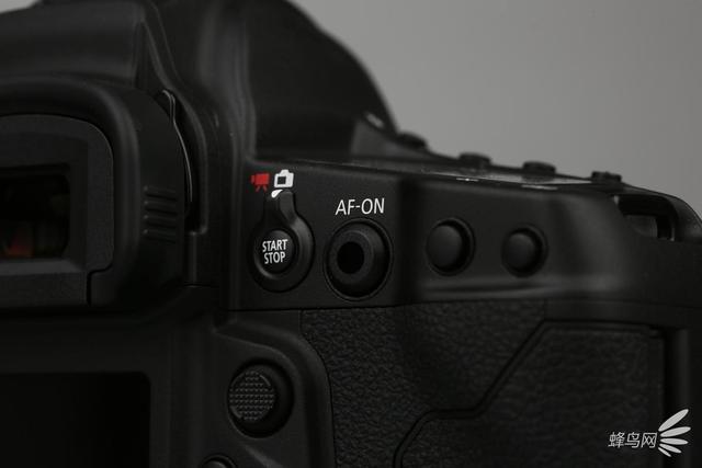 佳能eos1ds mark 3（新一代旗舰单反）(13)