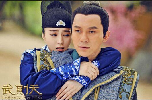 李晨宣布和范冰冰婚期了吗（曝李晨求婚范冰冰明年6月结婚揭二人情史）(22)