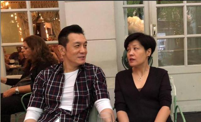 李咏离世哈文的坚持（3年前含泪婉拒公婆出席李咏葬礼）(24)