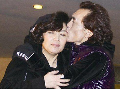 李咏离世哈文的坚持（3年前含泪婉拒公婆出席李咏葬礼）(38)