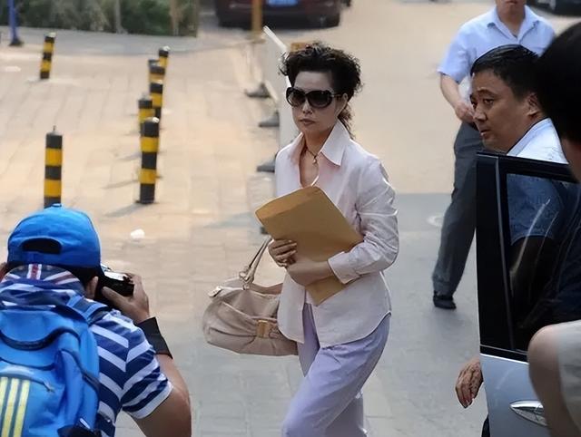 李双江和李天一的近况（25岁的李天一已经出狱）(10)