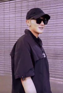 ​黄子韬去看鹿晗演唱会 称只有他能让我取消行程直接飞过来