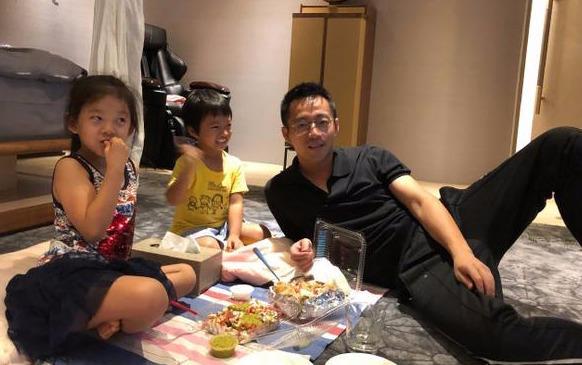 大s跟小s是亲姐妹吗（同样替老公道歉）(24)