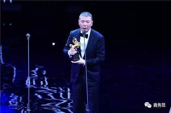 导演张艺谋坚决反对整容(在拒绝整容女演员上)(33)