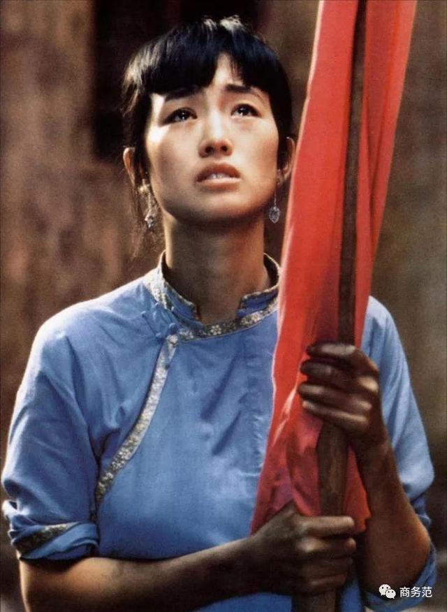 导演张艺谋坚决反对整容(在拒绝整容女演员上)(25)