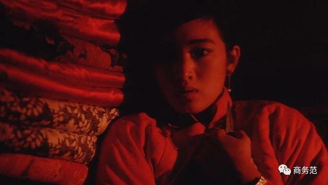 导演张艺谋坚决反对整容(在拒绝整容女演员上)(21)