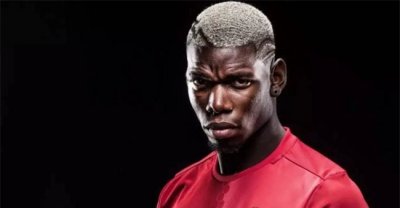 ​博格巴为什么没有参加世界杯（由于膝盖受伤）