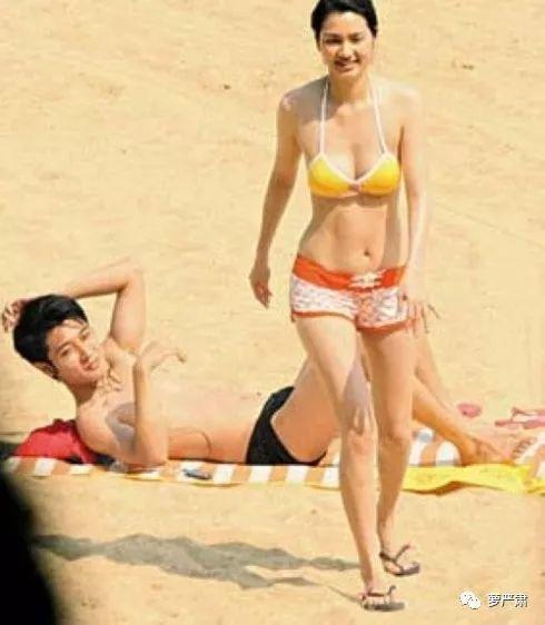 张丹峰妻子洪欣现状（张丹峰的妻子终于发声了）(73)