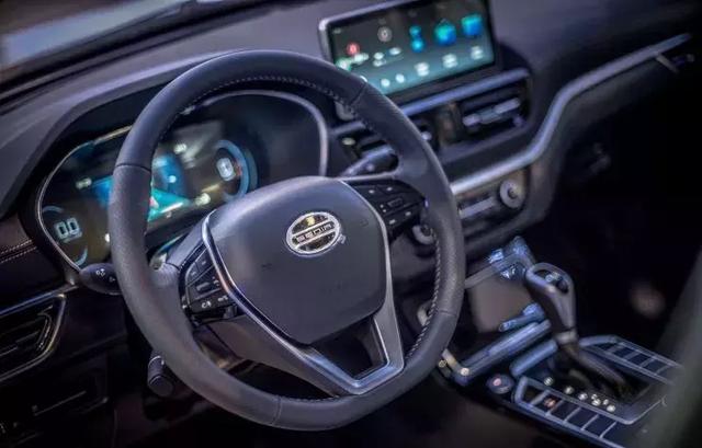 莲花汽车怎么样莲花l5是合资车吗（莲花终于要国产了）(11)