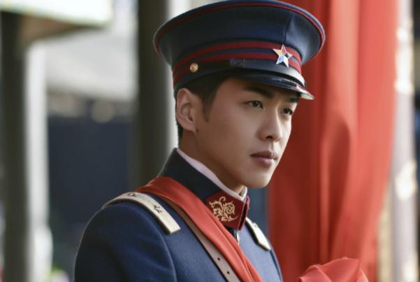 张若昀最近新剧消息(张若昀将携4部霸屏剧回归)(1)