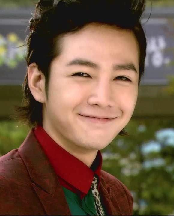 目前甜到牙疼的5部都市爱情剧(熬夜也要追的女扮男装剧TOP8)(4)