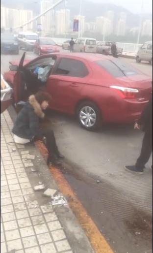 重庆大巴车坠江伤亡人员（重庆大巴车坠江事件大反转）(4)