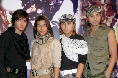 ​王绍伟怎么又加入了5566组合（孙协志离婚画风辣眼睛）