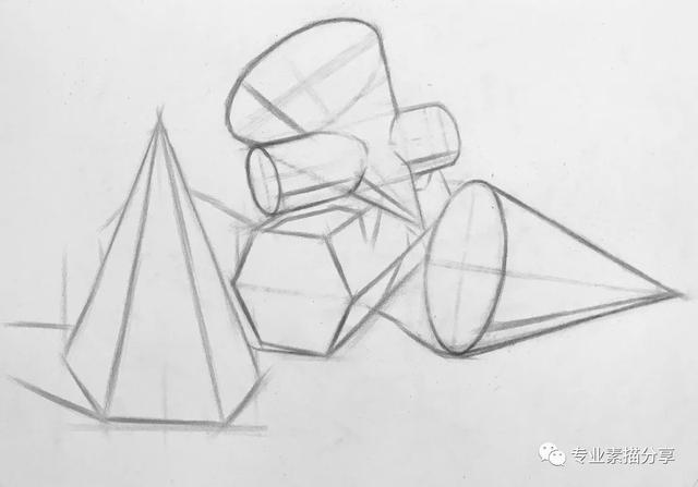 画石膏几何体的四个步骤(多个石膏组合画法与步骤)(2)