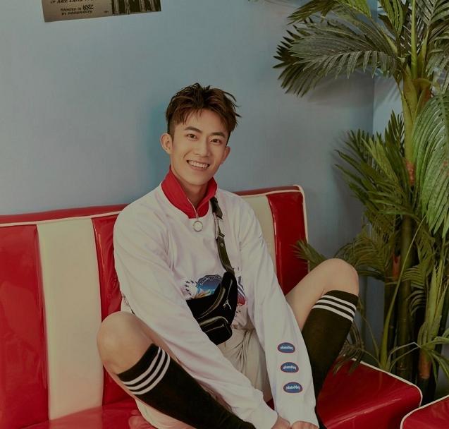 电视剧雪山飞狐安以轩版本（他是新版雪山飞狐男主）(10)