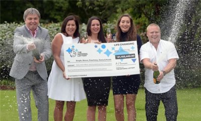 浩劫没有死必有后福是果然 女子得癌症没有死购彩票中6100万