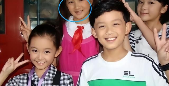 蒋依依吴磊最萌身高差(34遇人不淑)(32)