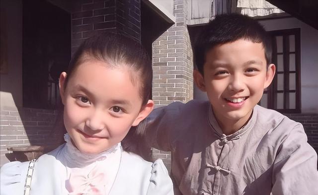 蒋依依吴磊最萌身高差(34遇人不淑)(18)