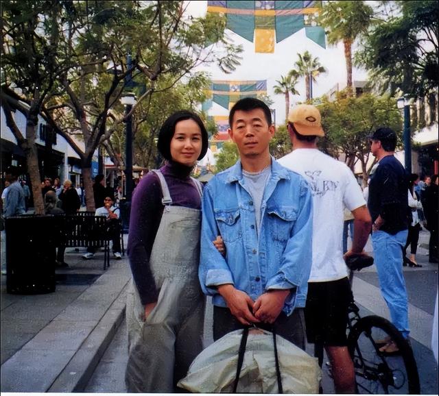 蒋雯丽现在的婚姻状况(结婚30年丈夫屡屡出轨)(23)