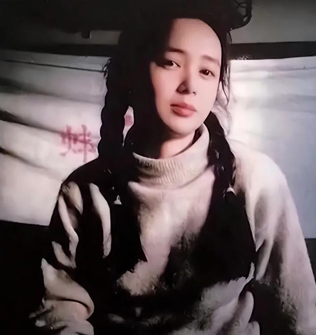 蒋雯丽现在的婚姻状况(结婚30年丈夫屡屡出轨)(20)