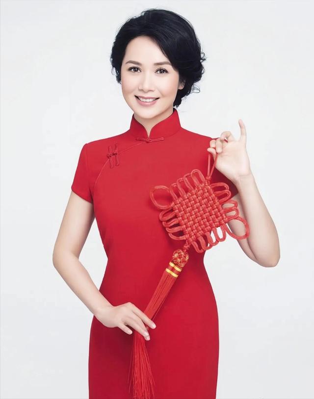 蒋雯丽现在的婚姻状况(结婚30年丈夫屡屡出轨)(34)