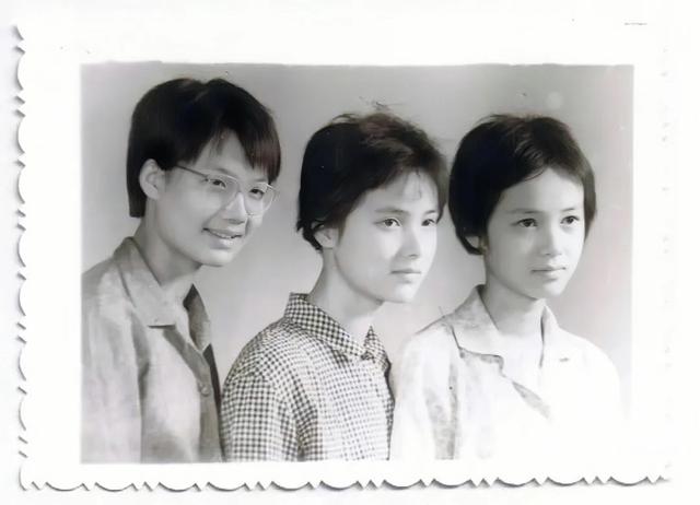 蒋雯丽现在的婚姻状况(结婚30年丈夫屡屡出轨)(9)