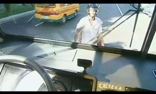 郭品超和安以轩怎么没能在一起(安以轩郭品超时隔十五年同框)(42)