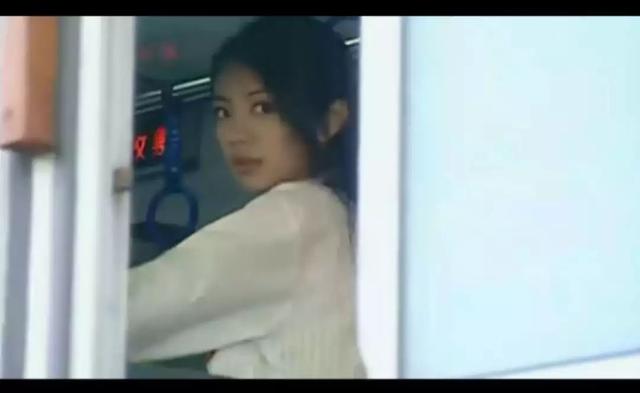 郭品超和安以轩怎么没能在一起(安以轩郭品超时隔十五年同框)(45)