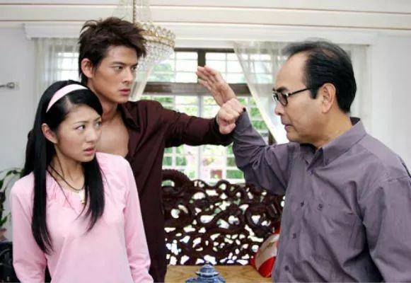 郭品超和安以轩怎么没能在一起(安以轩郭品超时隔十五年同框)(53)