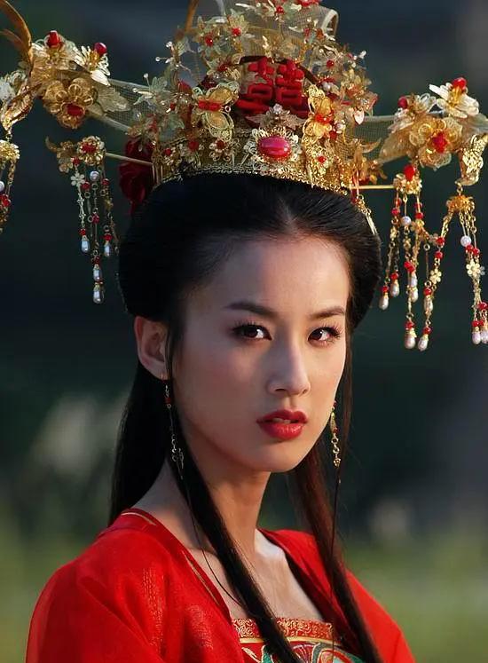 黄圣依周星驰官司谁赢了(周星驰捧红后嫁二婚杨子)(14)