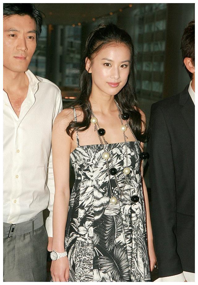 黄圣依周星驰官司谁赢了(周星驰捧红后嫁二婚杨子)(25)